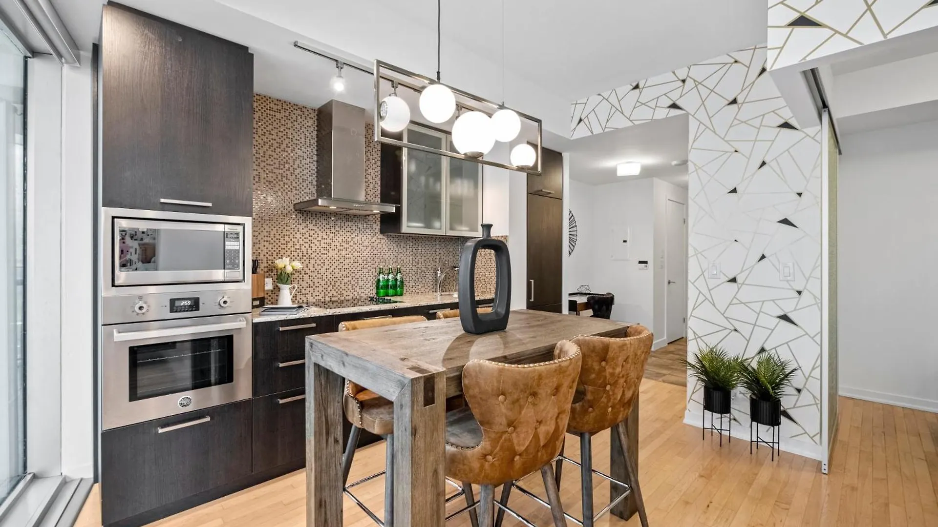 Apartment Delta Suites - Scotiabank Arena & Mtcc - Downtown Toronto